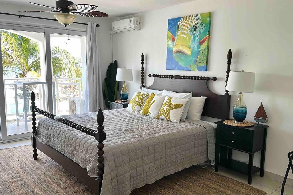 Maho Beach House - Luxe 1-Bedroom - Ocean View Екстериор снимка